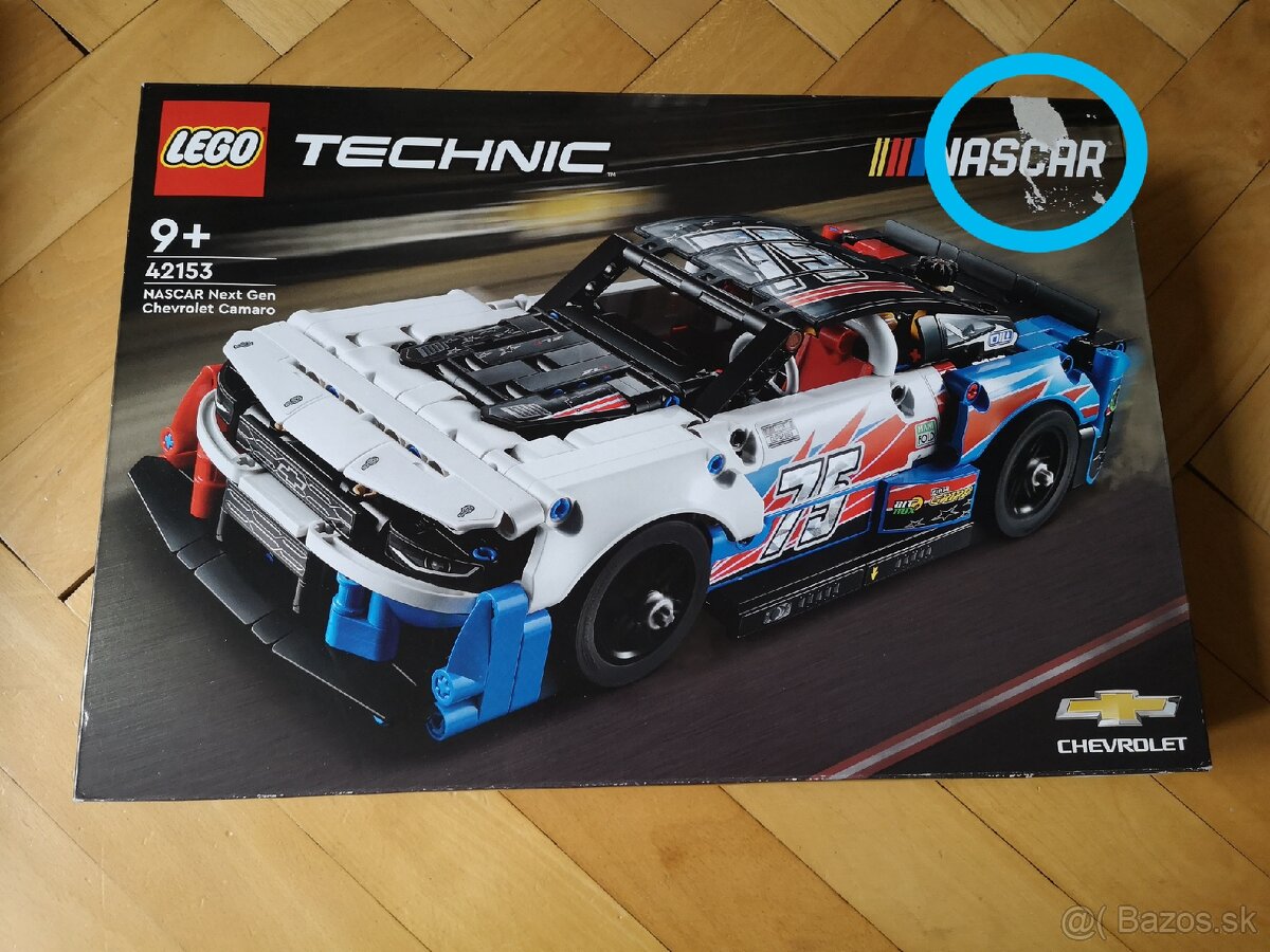 Lego Technic 42153 Nascar Chevrolet Camaro - 3