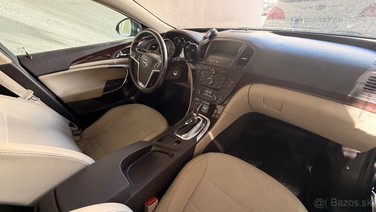 Opel insignia - 3