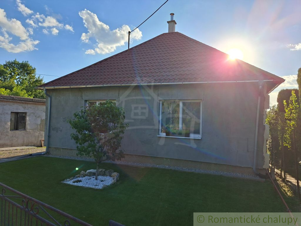 Rodinný 3-izbový dom v obci Beladice s krásnym 16a pozemko - 3