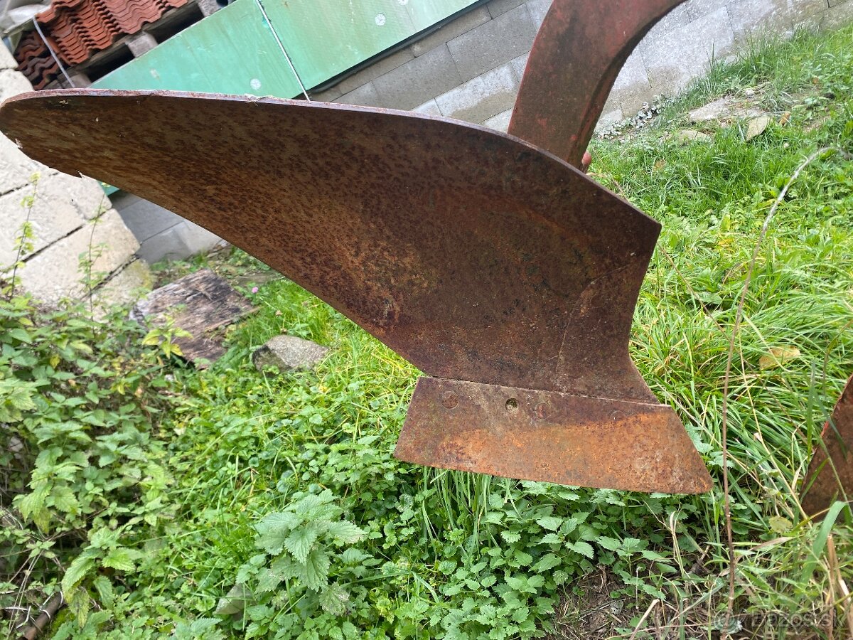 Predám dvojak ťažký pluh na oranie - 3