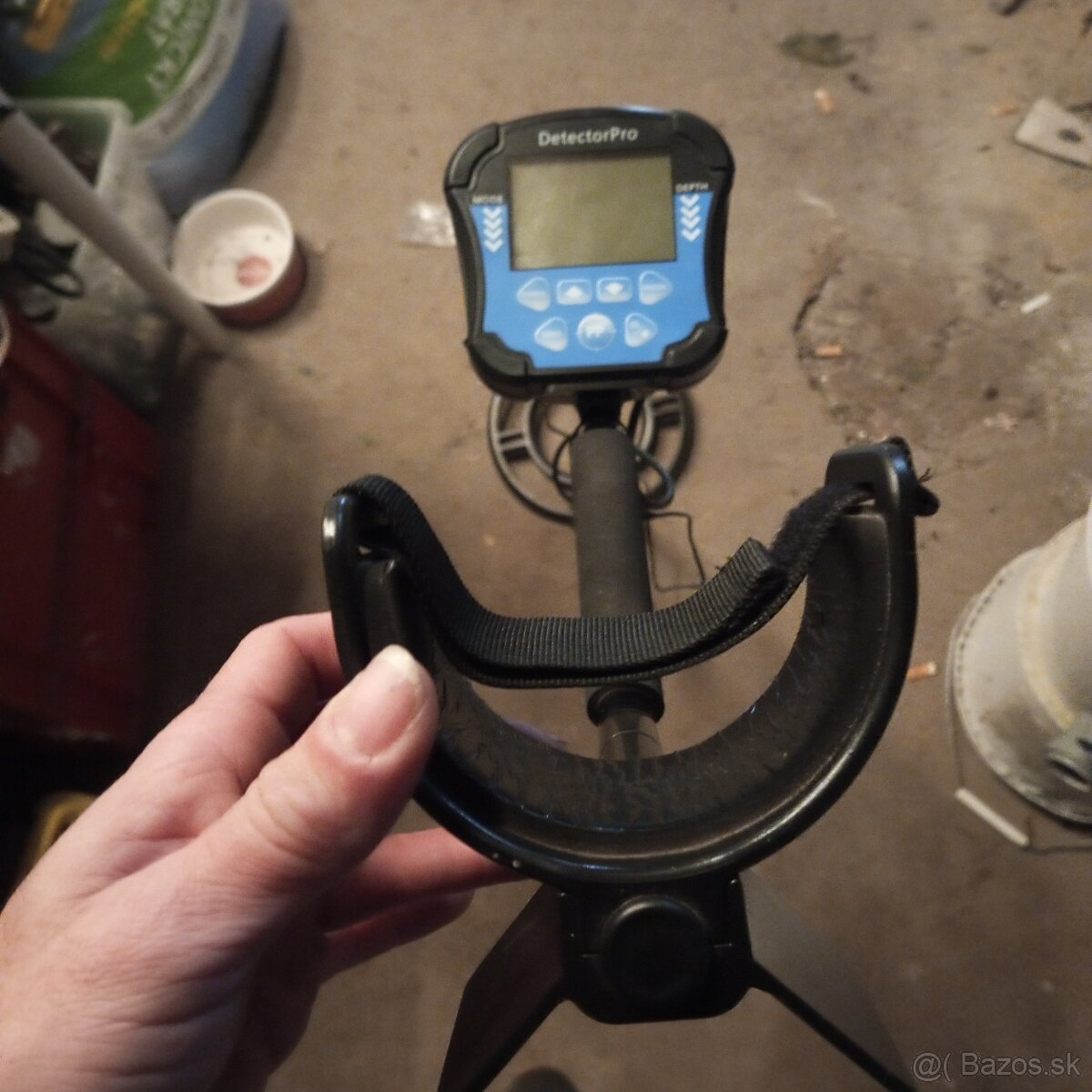 Detektor kovov MD8010 - 3
