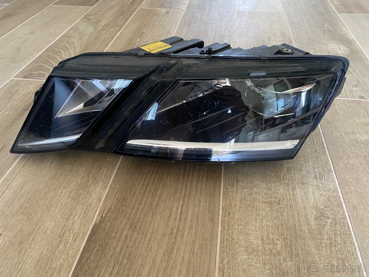 Skoda Octavia 3 facelifit predne ľavé svetlo - 3