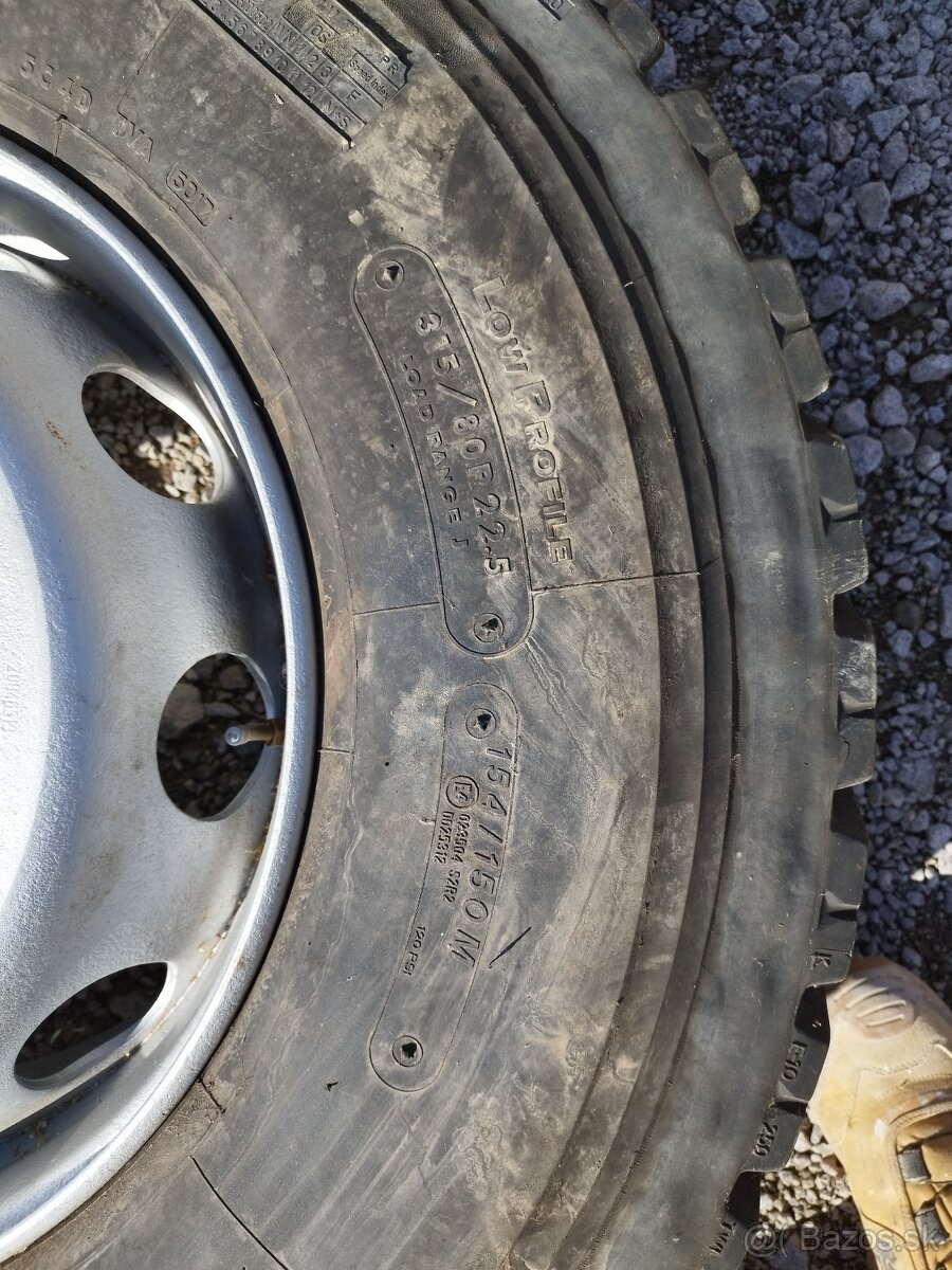 Pneumatiky 315/80 R22.5 - 3