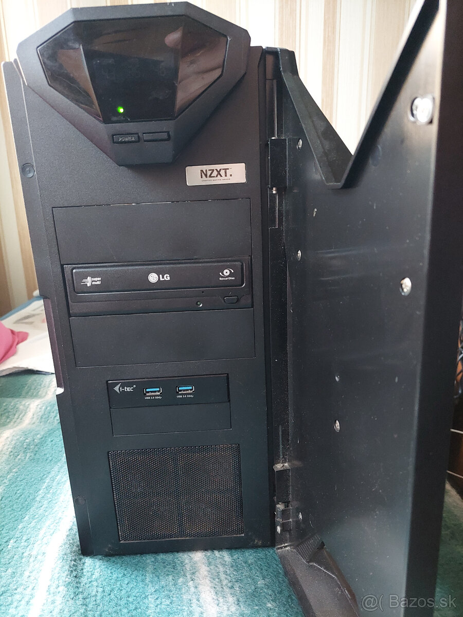 Stolný počítač Asus P6T Deluxe - 3