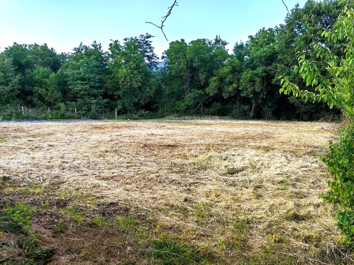 Stavebný pozemok - 3