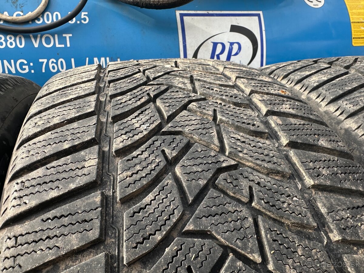 235/45 R18 Dunlop Zimne - 3