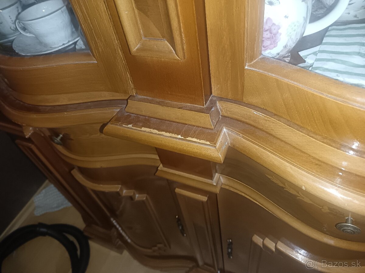Starožitný nábytok - 3