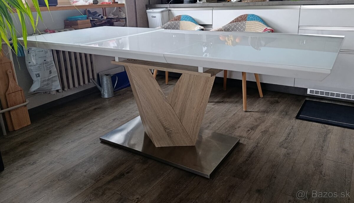 Predám kuchynský rozkladací stôl - 3