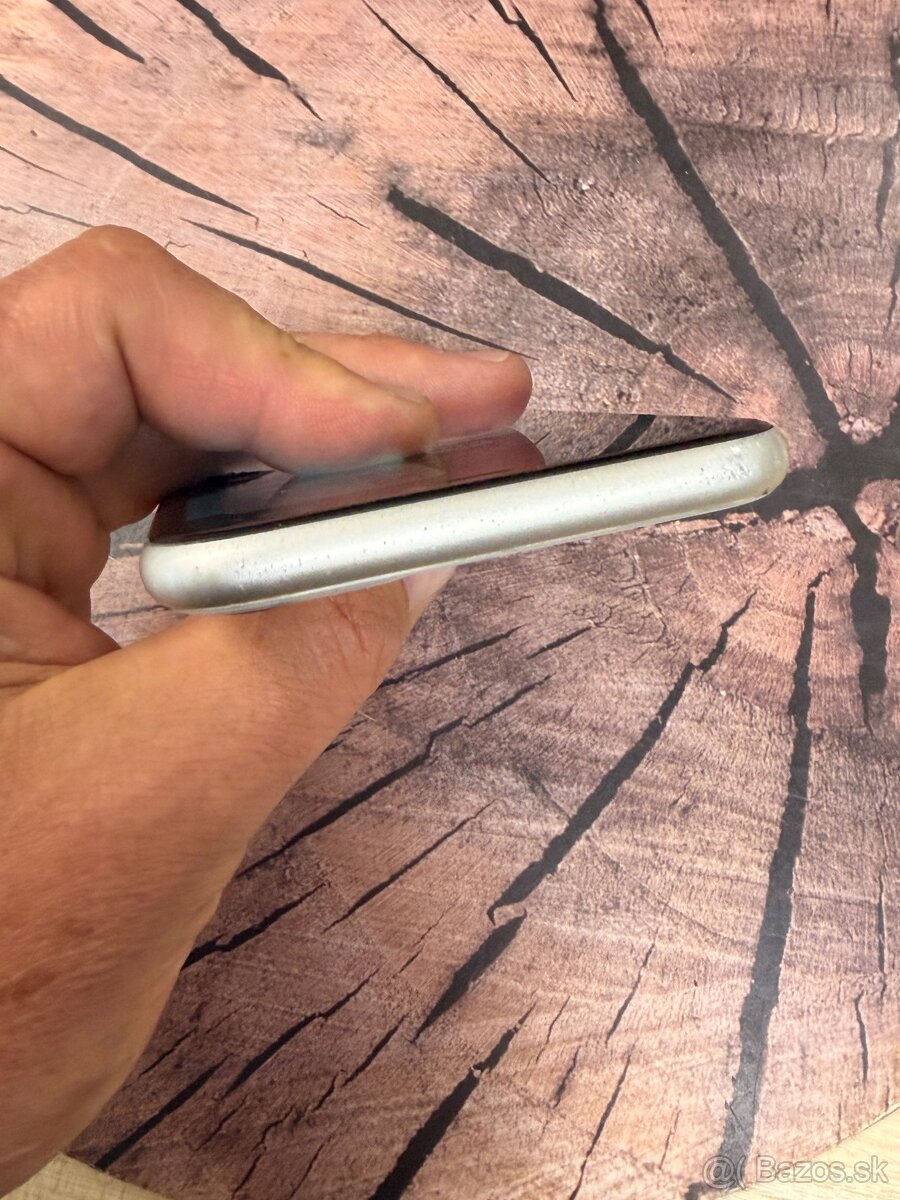 iPhone 11 White 64 batérie 100% top stav - 3