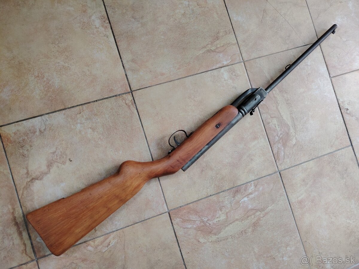 Vzduchovka ČZ 800 - 3