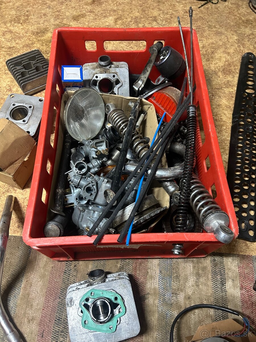 Predam diely na simson - 3