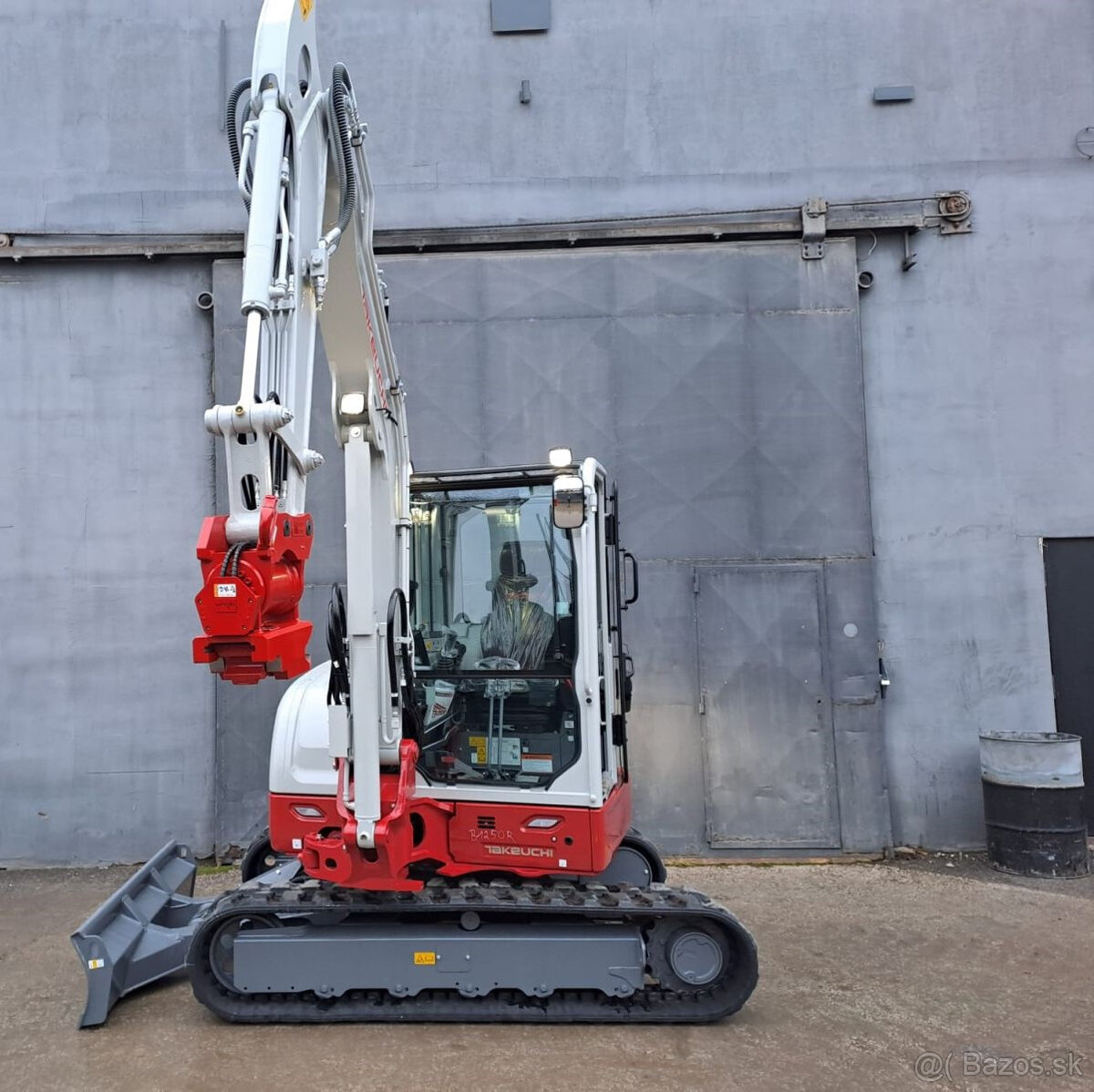 TAKEUCHI TB350R DIESEL - 3