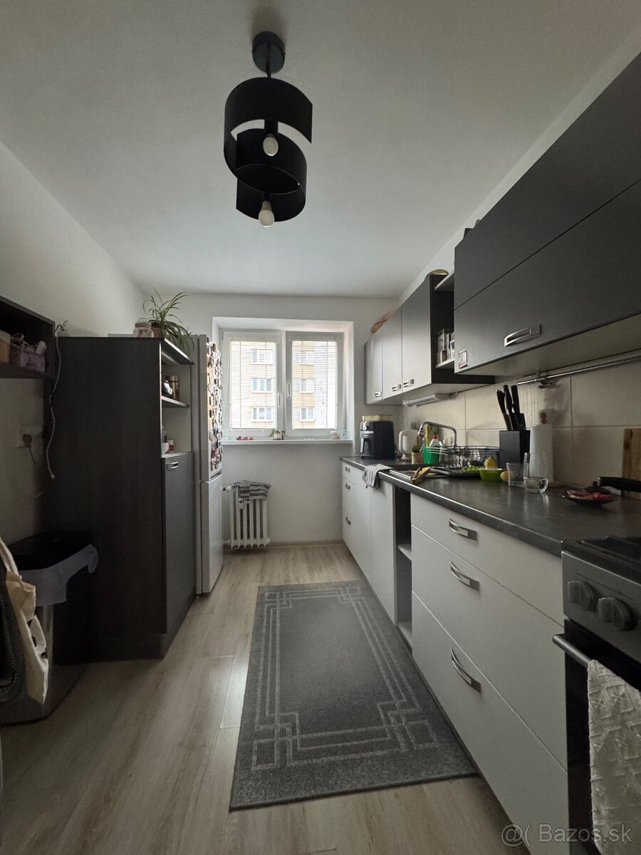 Predám 2i byt v centre mesta - 3