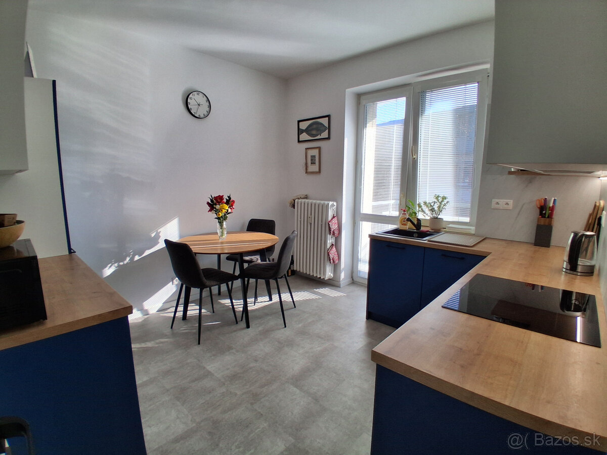 Prenájom 2 izb. bytu s peknou rekonštrukciou pri OC Centrál - 3