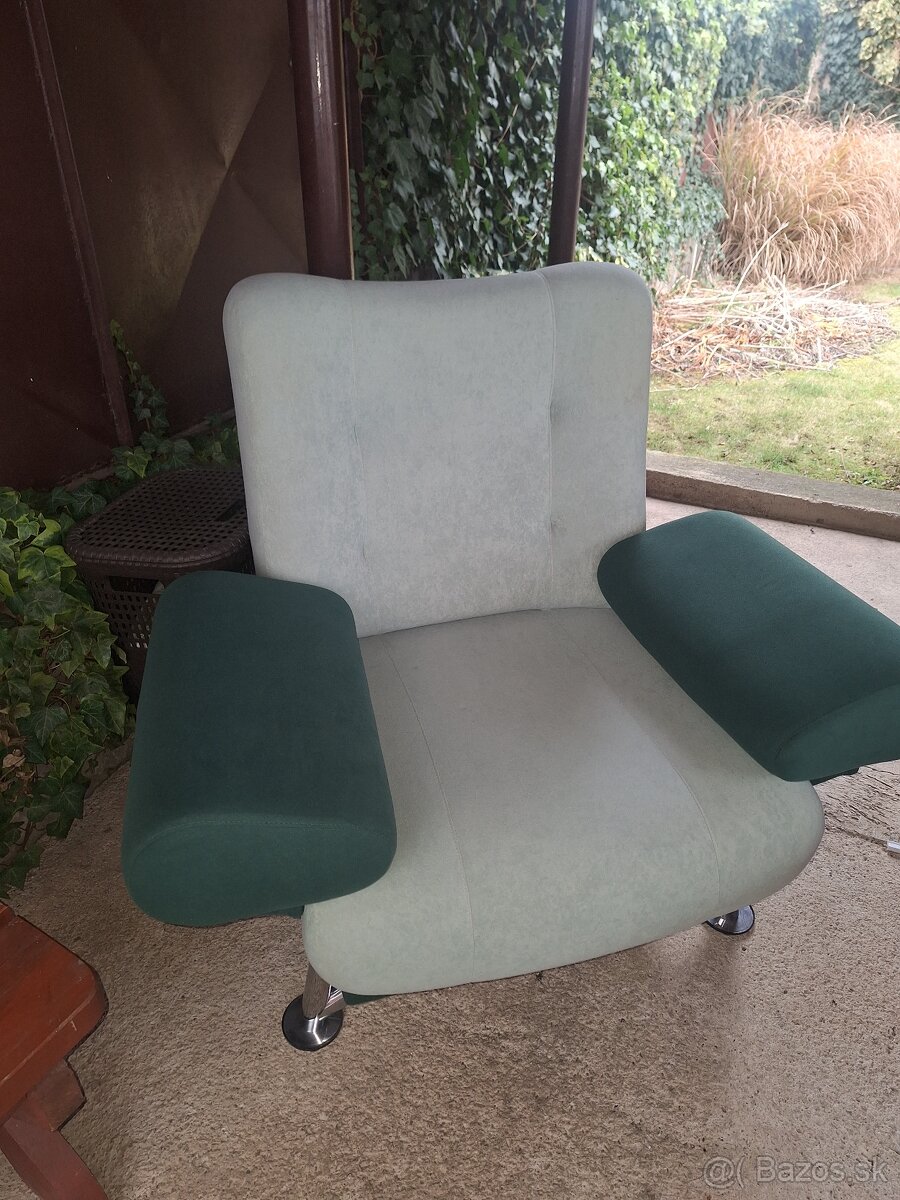 Kreslo zelené - 3