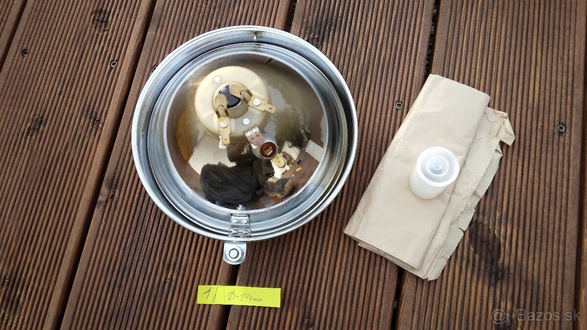 Predám zmes náhradných dielov na veteránske vozidlá ŠKODA - 3