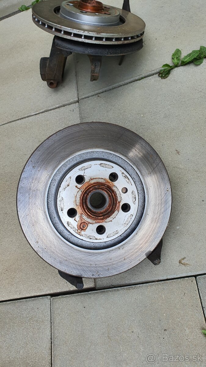 Octavia 1 otoč, tehlica, brzdy - 3