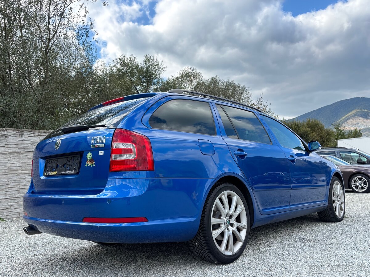 🔵 Škoda Octavia Combi 2.0 TDI RS - 3