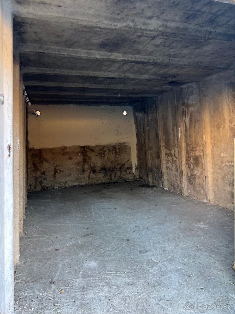 GARÁŽ na predaj - 3