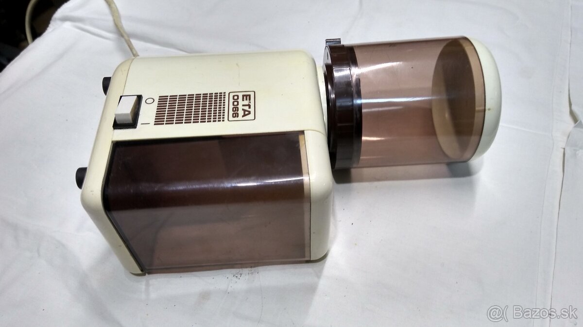 Mlincek na kavuETA-retro - 3