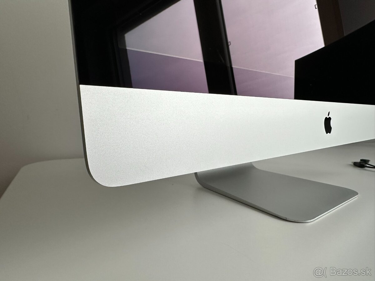 Apple iMac 27” Retina 5k 2017 / i7 / 24GB RAM / Radeon - 3