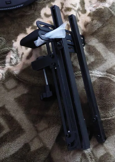 Thrustmaster FarmStick – málo používaný + stolové stojany - 3