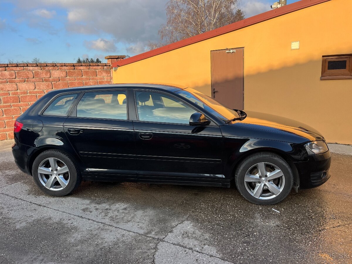 Audi A3 1,9 TDi Sportback - 3