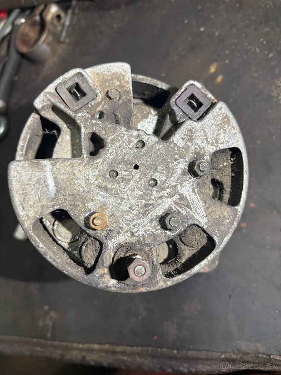 Alternator Skoda Favorit - 3