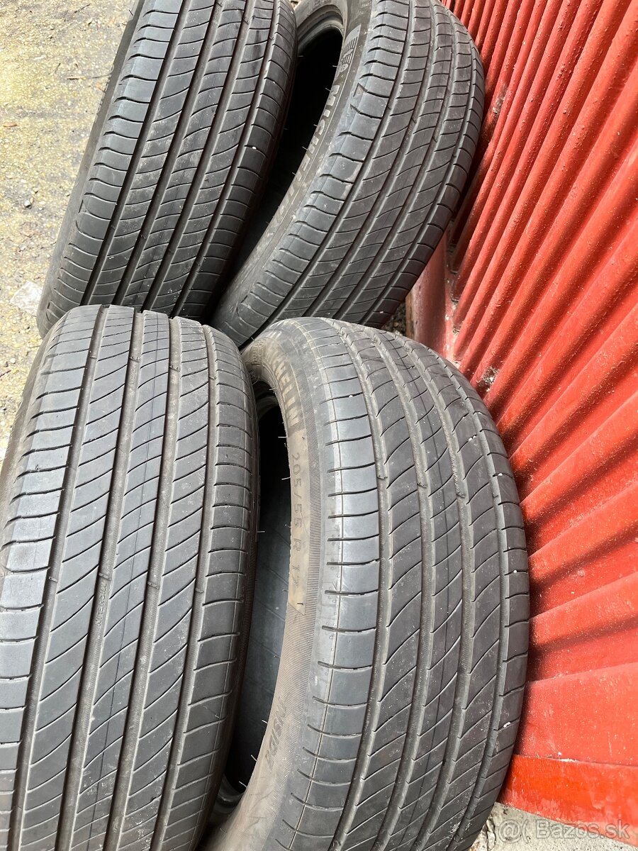205/55R17 91V michelin - 3