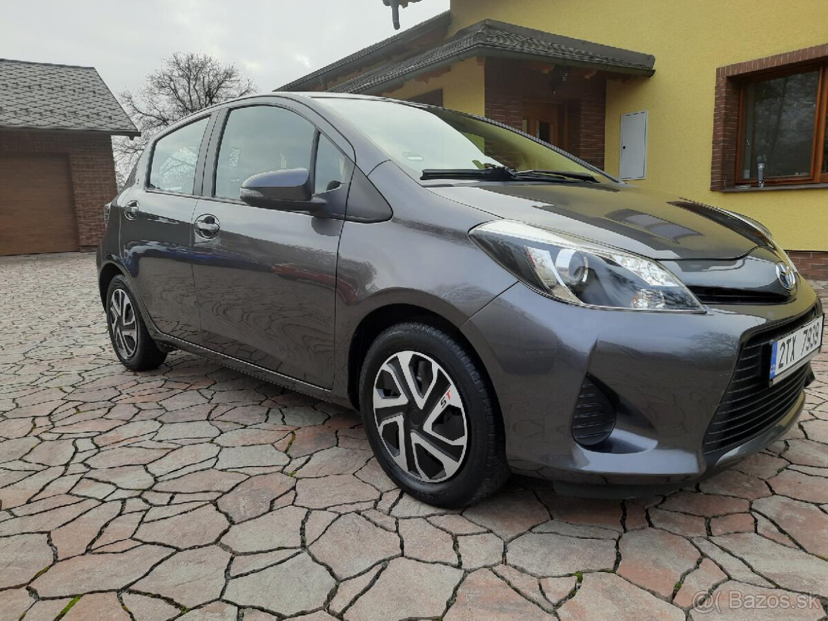 Toyota yaris 1,5 hybrid 11/2013 najeto 35 tis km - 3