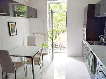 Priestranný 2-izb. byt na Karadžičovej ul. v Starom Meste - 3