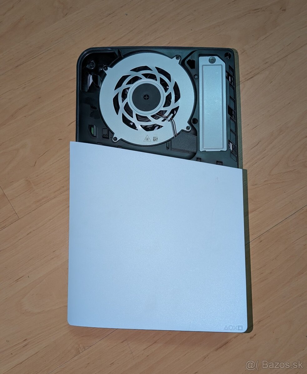 PlayStation 5 Slim 825GB - 3