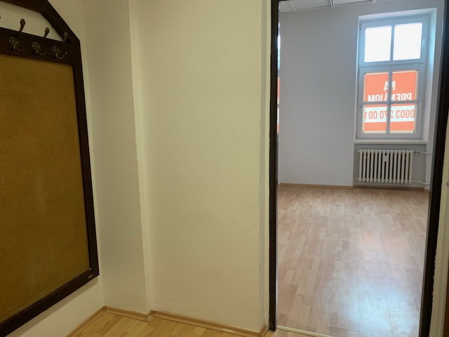 Na prenájom kancelársky priestor 47 m², Nitra centrum - 3