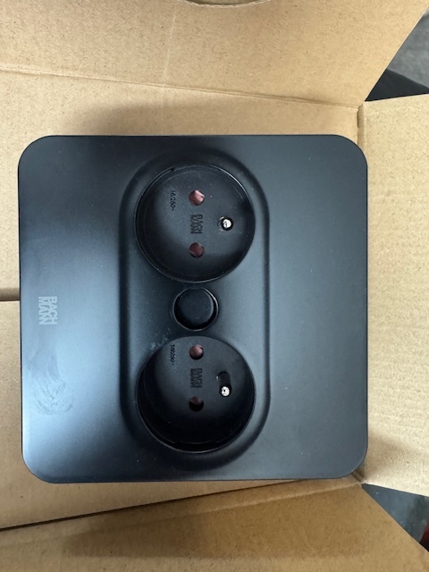 Vstavaná zásuvka Bachmann - 3