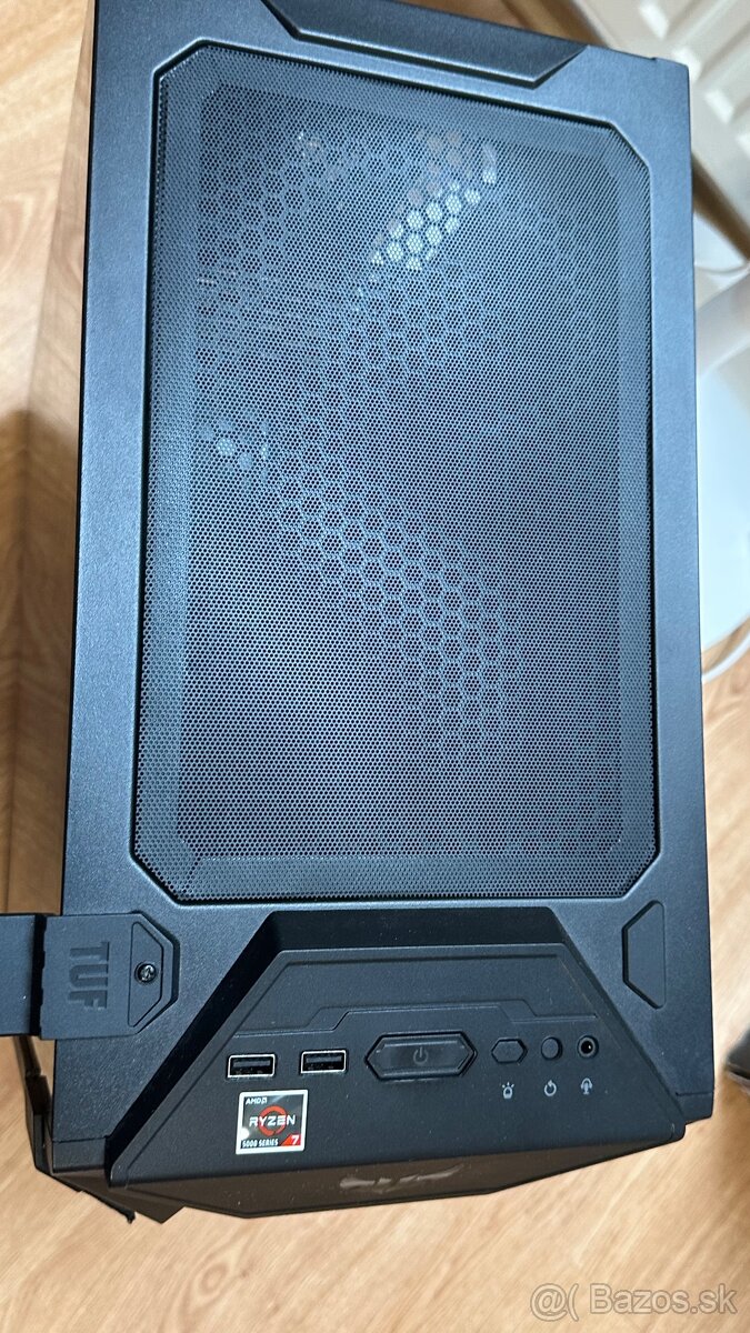 Predám PC skrinku ASUS TUF Gaming GT301 - 3