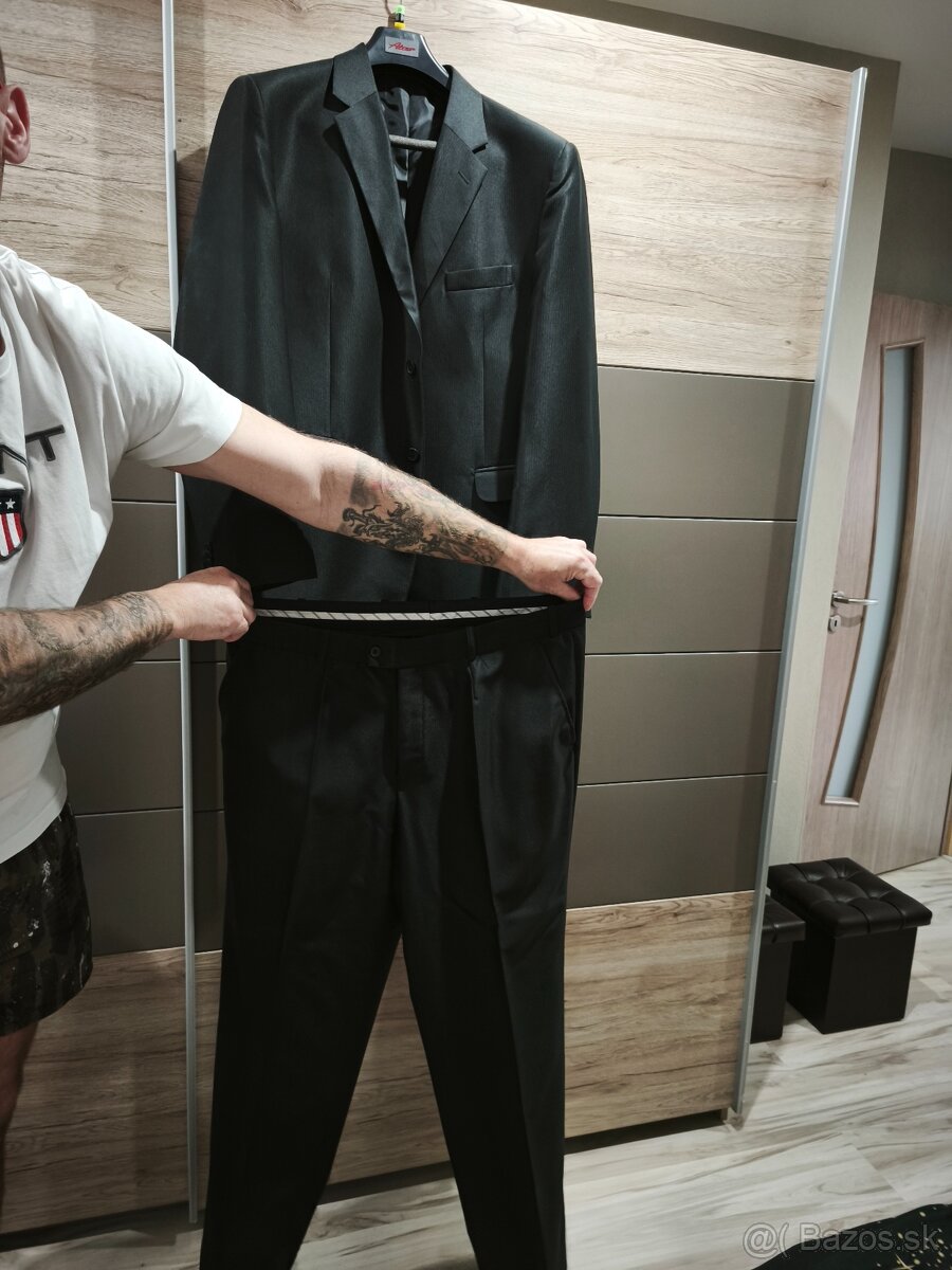 Pánsky oblek cierny - 3