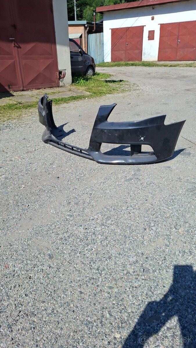 Predna maska audi a4b8 - 3
