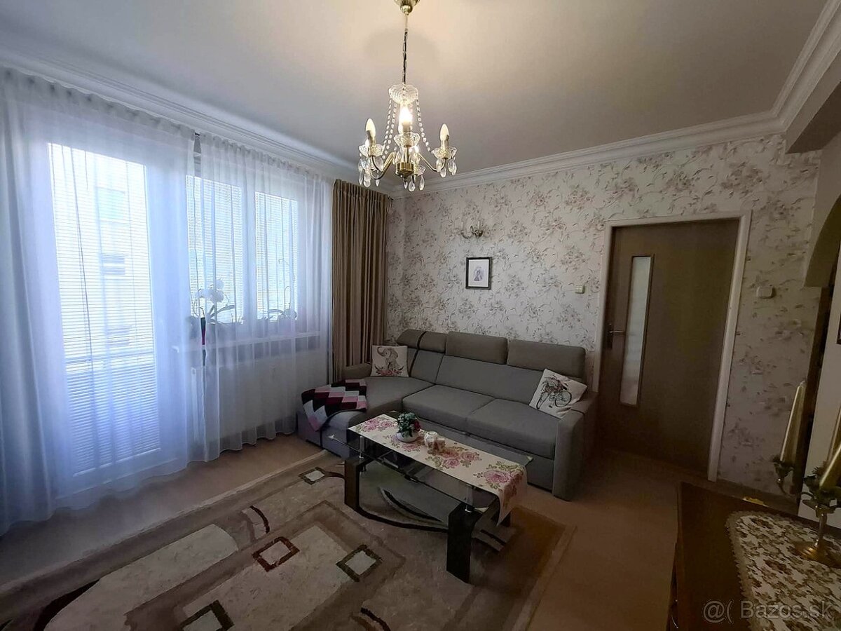 Na predaj - 2 izb. byt Prievidza - 3