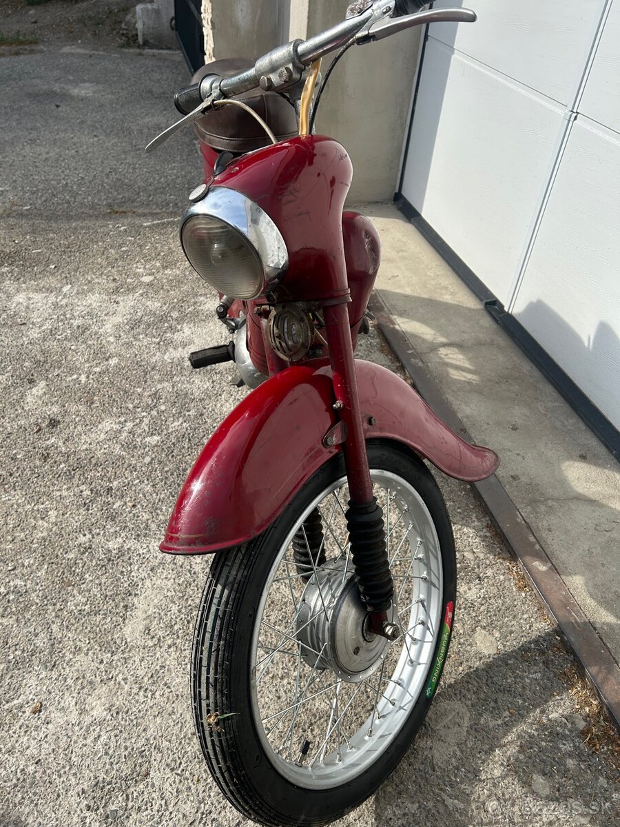 Jawa 555 - 3