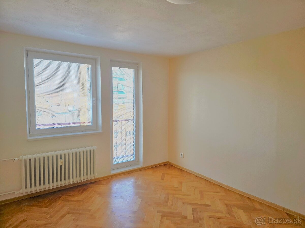 Kompletne zrekonštruovaný byt s výhľadom na Biele Karpaty - 3