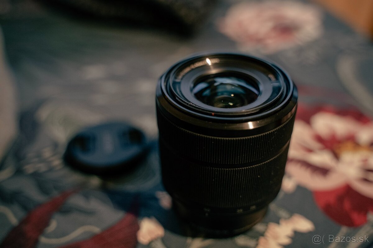 Sony FE 28-70mm f/3,5-5,6 OSS (SEL2870 - kit lens) - 3