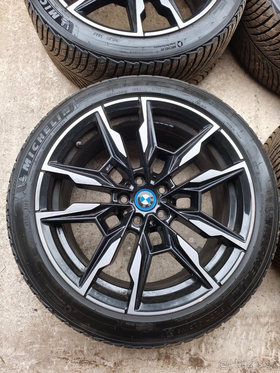 Zimné komplety BMW 4GC 255/40 R19 Michelin - 3