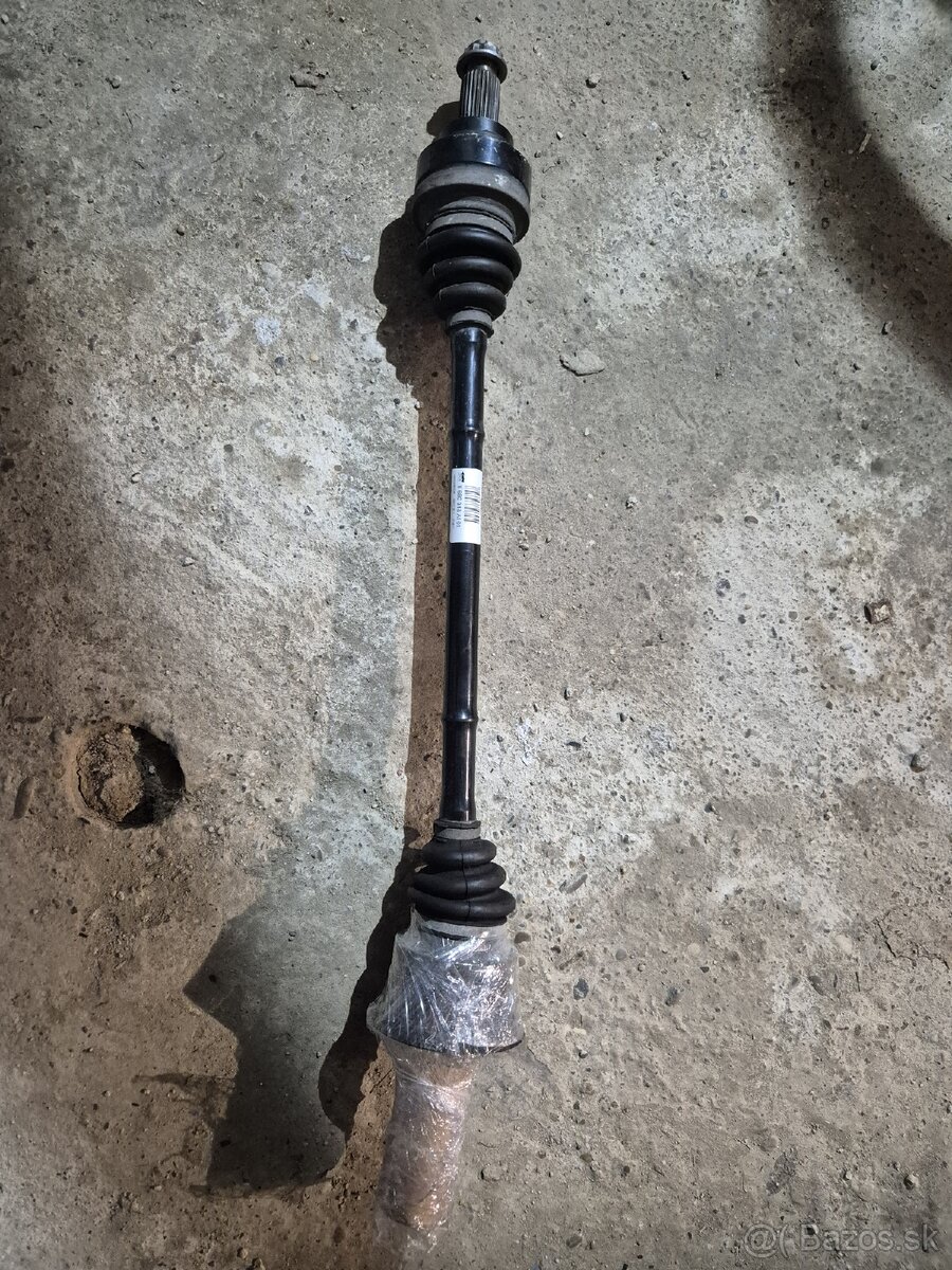 BMW f30 f31 kryt motora a iné diely - 3