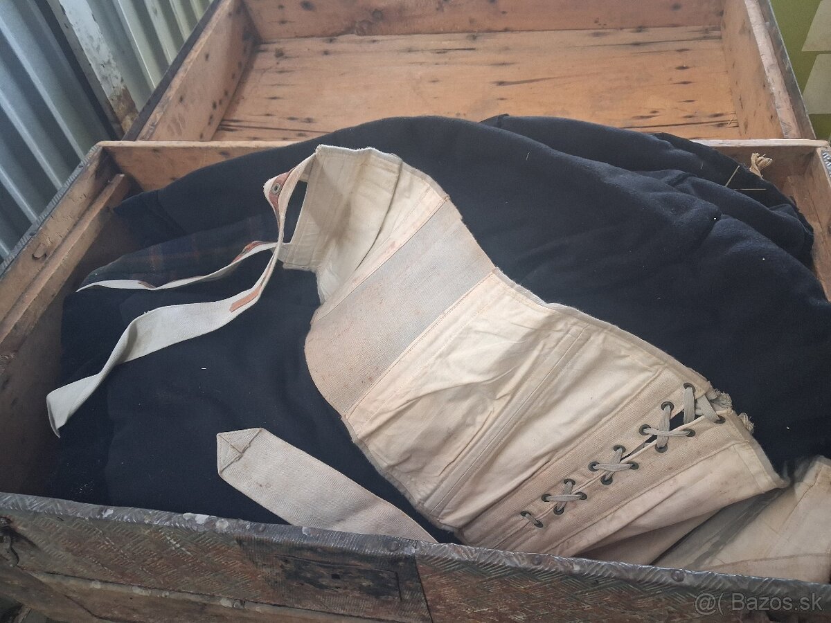 Predam truhlicu plnu veci - 3