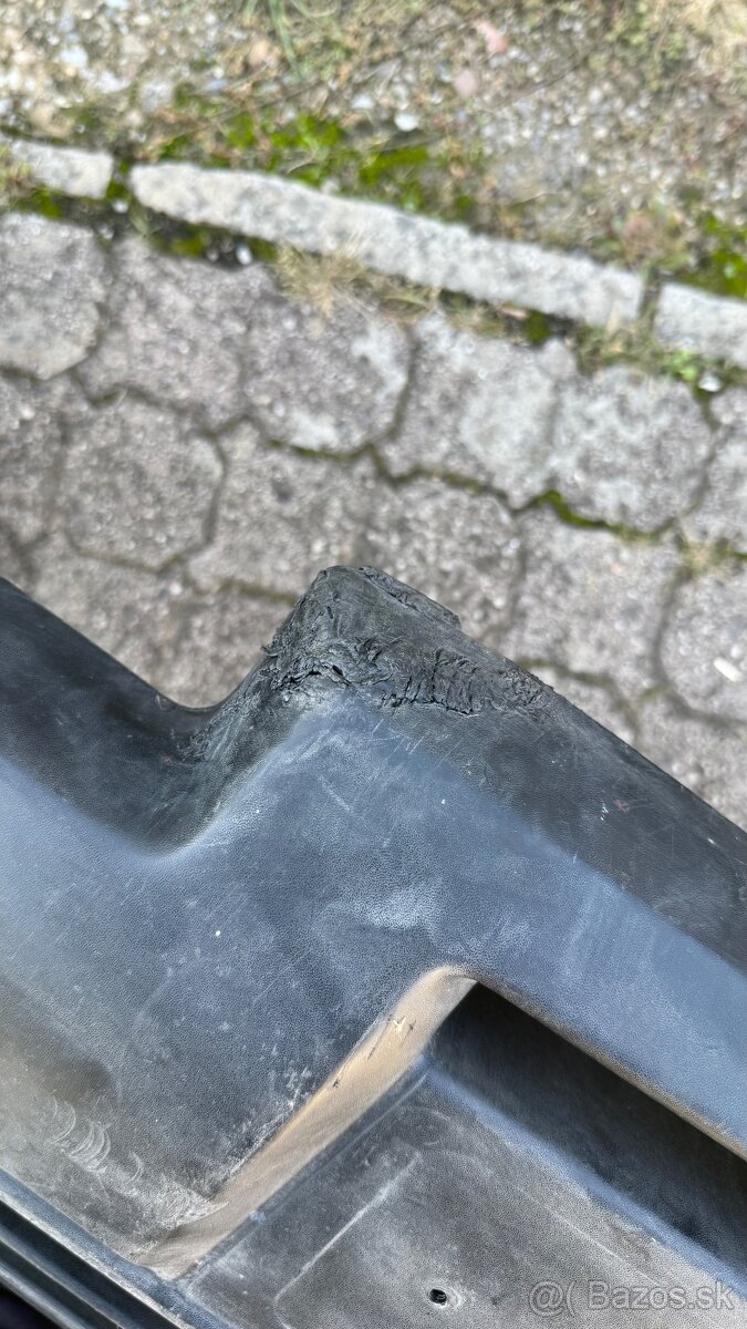 Predný nárazník Škoda Favorit / Forman - 3