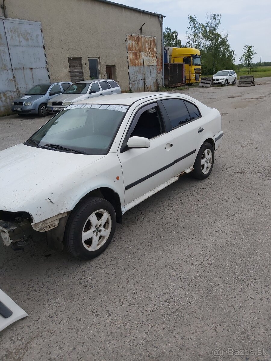 Rozpredám na diely škoda octavia 1 1.6 55kw - 3