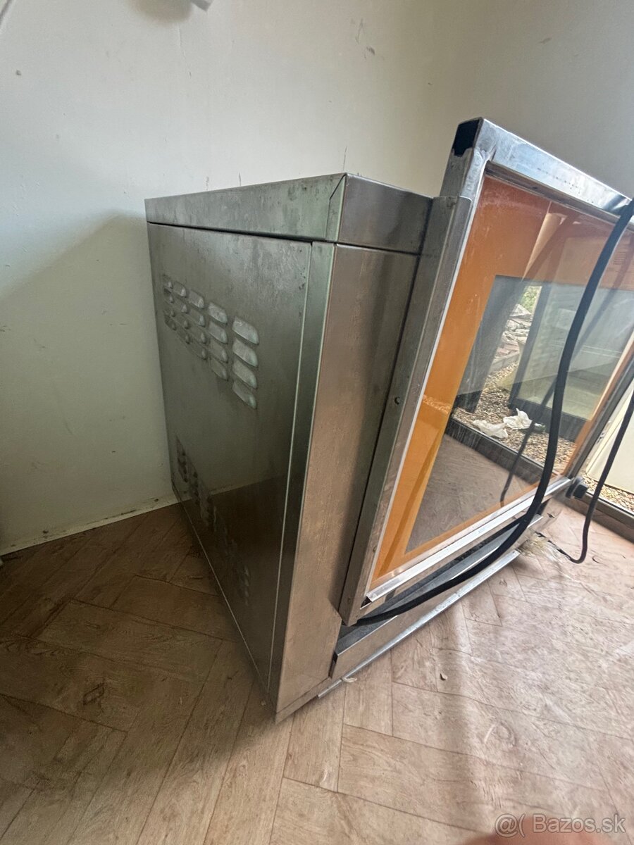 Predám plynovy grill na kura - 3