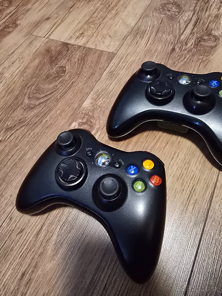 Xbox 360 Slim 4GB - 3