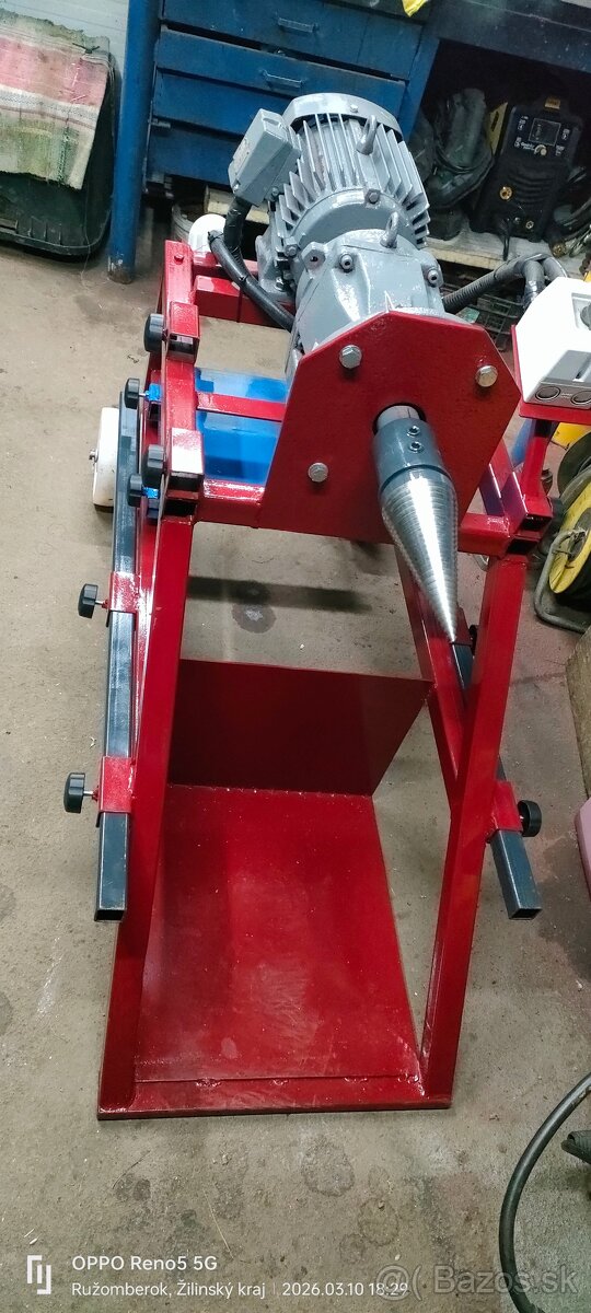 Štiepačka dreva. - 3