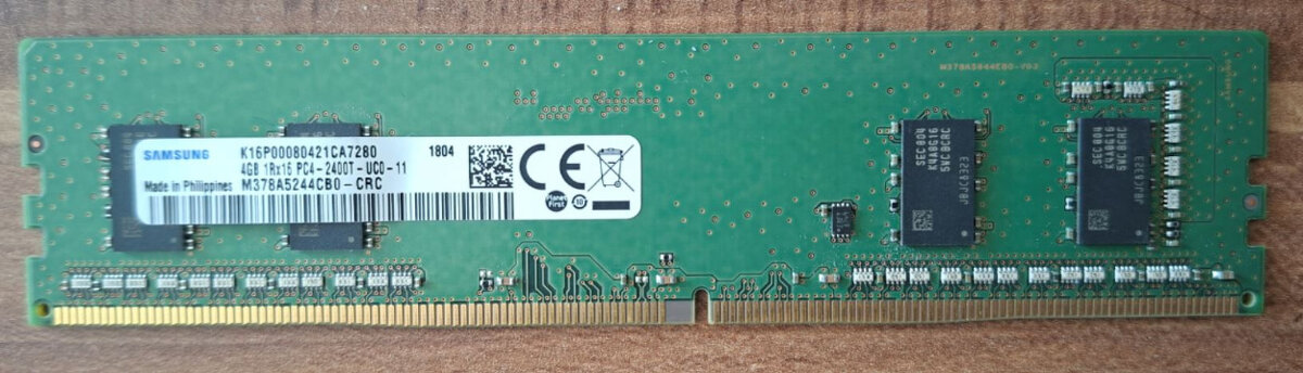 Predam rozne pamate DDR4 4GB - 3